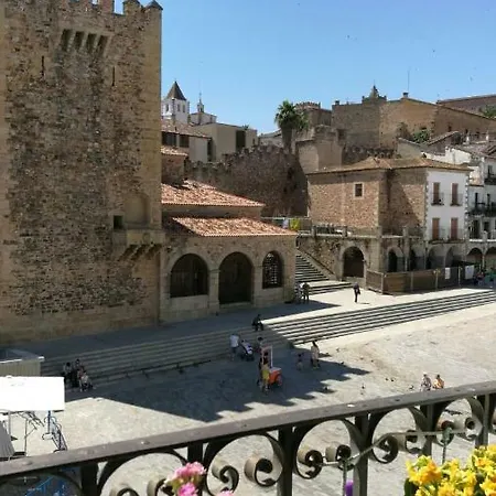 La Machacona Plaza Mayor * Caces