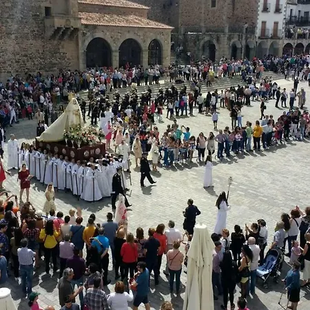 La Machacona Plaza Mayor Recien Reformados * Caces