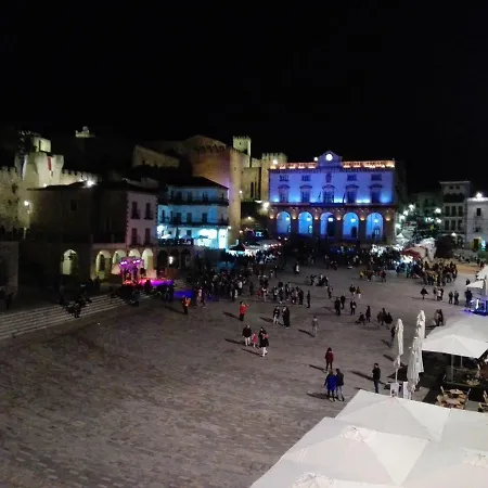La Machacona Plaza Mayor Recien Reformados Lägenhet Caces