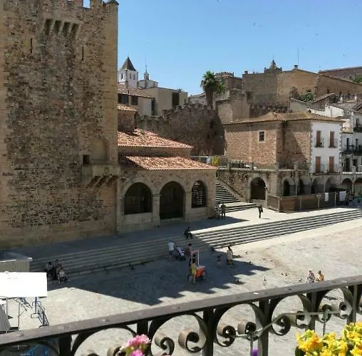 La Machacona Plaza Mayor * Caces